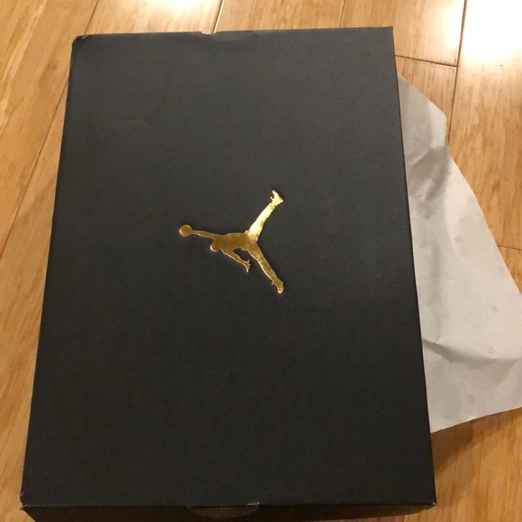 NWT JORDAN ELEVATION REACT. VARIOUS SIZES. Firm! - Picture 2 of 6